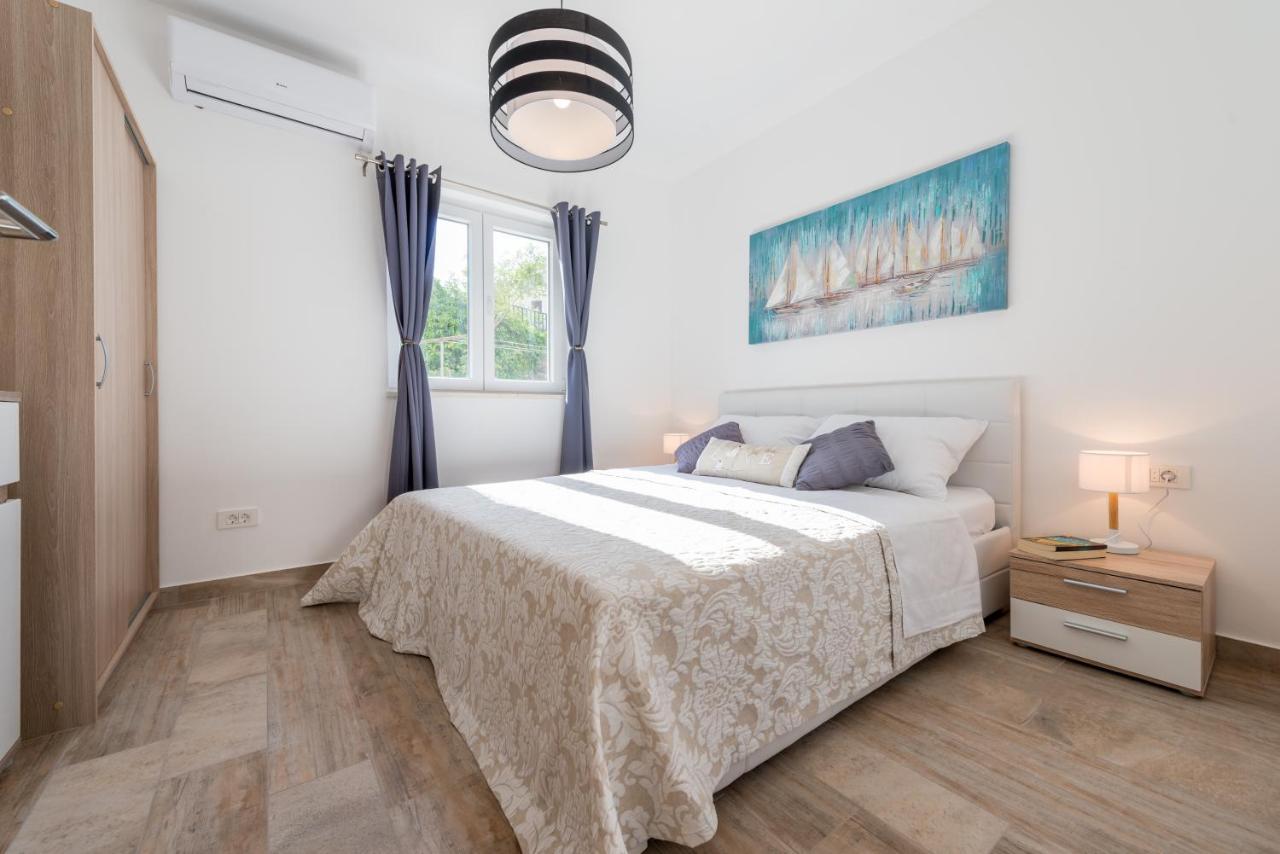 Apartments Helen Dubrovnik Bagian luar foto